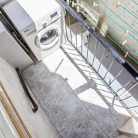 Opening Doors Gracia Apartment