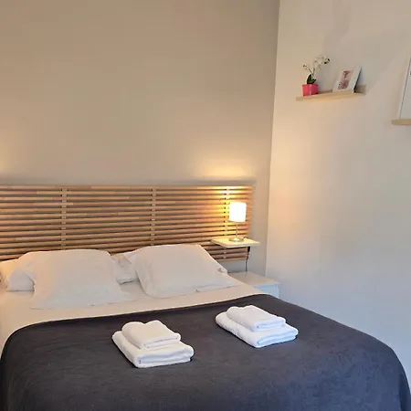 Apartment Opening Doors Gracia