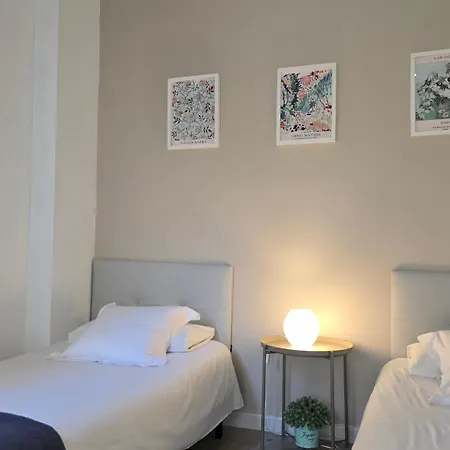Opening Doors Gracia Apartamento